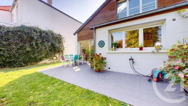 Maison &agrave; vendre - 9 pi&egrave;ces - 193 m2 - St Maur Des Fosses - 94 - ILE-DE-FRANCE