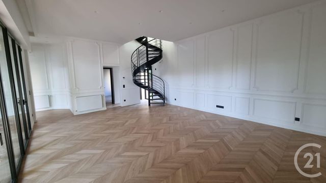 Maison à vendre - 5 pièces - 95 m2 - La Varenne St Hilaire - 94 - ILE-DE-FRANCE