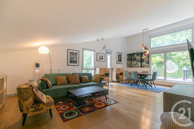 Appartement Duplex à vendre - 5 pièces - 92,16 m2 - Chennevieres Sur Marne - 94 - ILE-DE-FRANCE