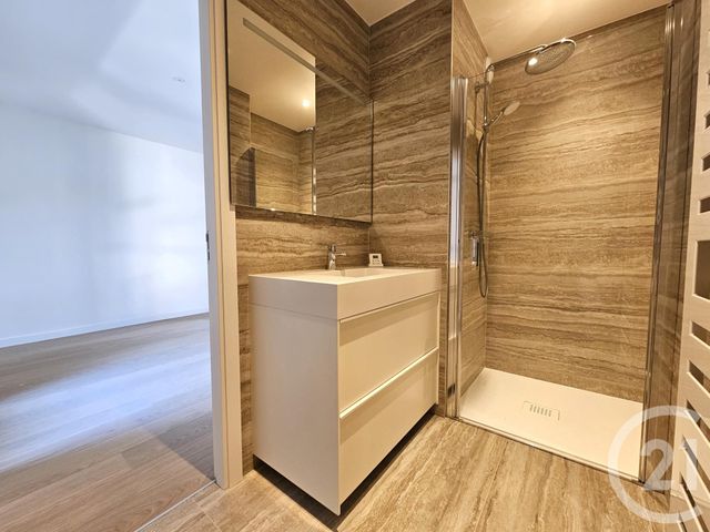 Appartement F3 &agrave; vendre - 3 pi&egrave;ces - 81,02 m2 - St Maur Des Fosses - 94 - ILE-DE-FRANCE