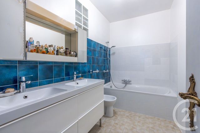 Maison à vendre - 5 pièces - 94,18 m2 - La Varenne St Hilaire - 94 - ILE-DE-FRANCE