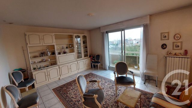 Appartement F3 à vendre - 3 pièces - 56,81 m2 - St Maur Des Fosses - 94 - ILE-DE-FRANCE