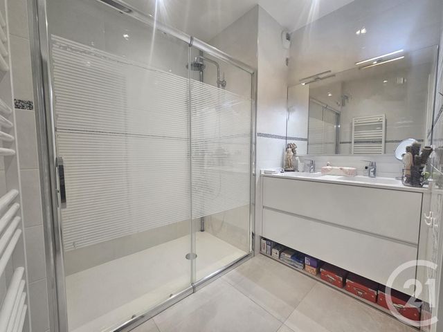 Appartement F3 à vendre - 3 pièces - 70,35 m2 - St Maur Des Fosses - 94 - ILE-DE-FRANCE