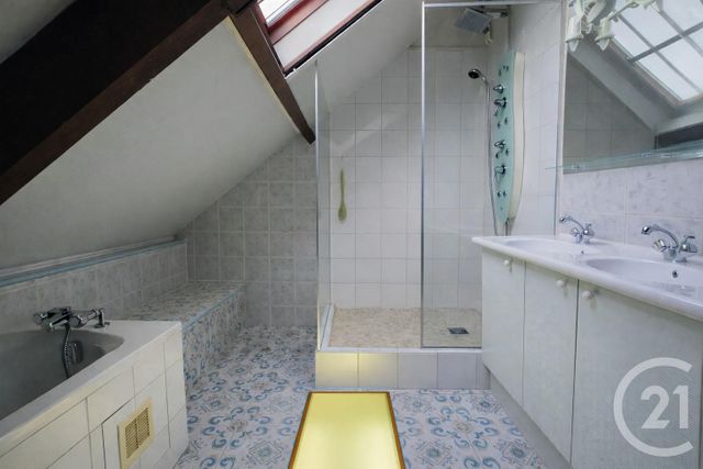 Maison &agrave; vendre - 11 pi&egrave;ces - 400 m2 - Chennevieres Sur Marne - 94 - ILE-DE-FRANCE