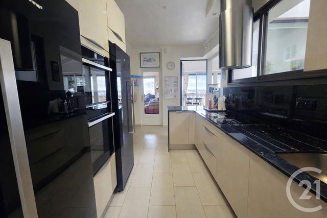 Maison &agrave; vendre - 11 pi&egrave;ces - 400 m2 - Chennevieres Sur Marne - 94 - ILE-DE-FRANCE