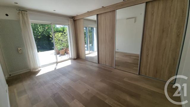 Maison &agrave; vendre - 8 pi&egrave;ces - 192,42 m2 - La Varenne St Hilaire - 94 - ILE-DE-FRANCE