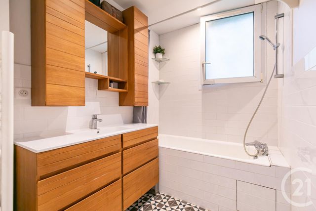 Appartement F4 &agrave; vendre - 4 pi&egrave;ces - 76,06 m2 - St Maur Des Fosses - 94 - ILE-DE-FRANCE