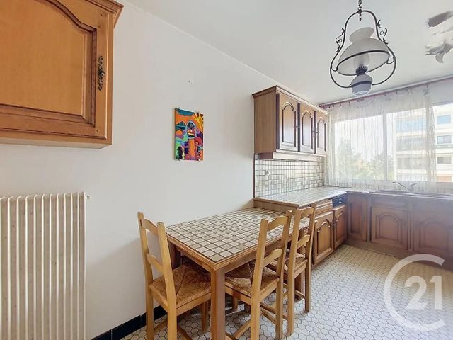 Appartement F4 &agrave; vendre - 4 pi&egrave;ces - 93,71 m2 - St Maur Des Fosses - 94 - ILE-DE-FRANCE