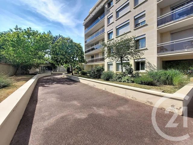 Appartement F4 &agrave; vendre - 4 pi&egrave;ces - 93,71 m2 - St Maur Des Fosses - 94 - ILE-DE-FRANCE