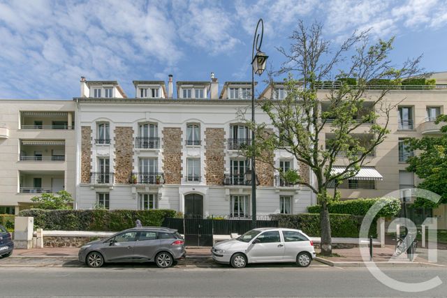 Appartement F5 &agrave; vendre - 5 pi&egrave;ces - 94,20 m2 - La Varenne St Hilaire - 94 - ILE-DE-FRANCE