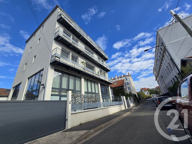 Appartement F2 à vendre ST MAUR DES FOSSES