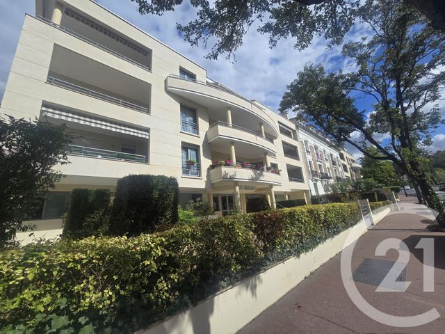 Parking &agrave; vendre - 13 m2 - La Varenne St Hilaire - 94 - ILE-DE-FRANCE