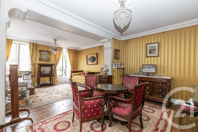 Maison &agrave; vendre - 8 pi&egrave;ces - 185,95 m2 - St Maur Des Fosses - 94 - ILE-DE-FRANCE