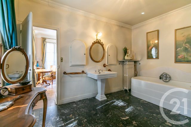 Maison &agrave; vendre - 8 pi&egrave;ces - 185,95 m2 - St Maur Des Fosses - 94 - ILE-DE-FRANCE