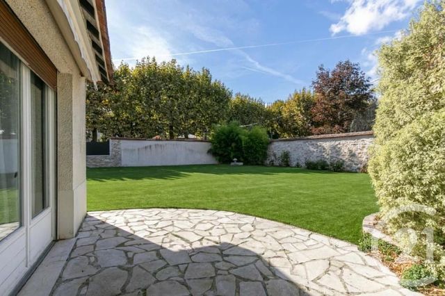 Maison &agrave; vendre - 8 pi&egrave;ces - 185,95 m2 - St Maur Des Fosses - 94 - ILE-DE-FRANCE