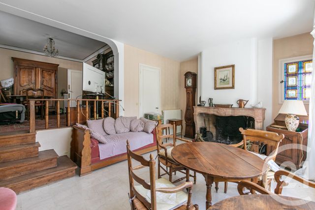 Maison &agrave; vendre - 8 pi&egrave;ces - 185,95 m2 - St Maur Des Fosses - 94 - ILE-DE-FRANCE