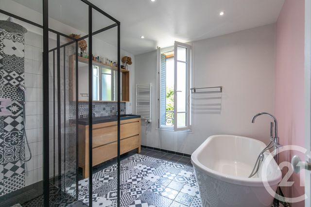 Maison &agrave; vendre - 7 pi&egrave;ces - 114,60 m2 - St Maur Des Fosses - 94 - ILE-DE-FRANCE