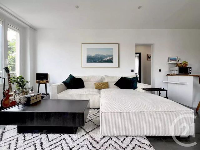 Appartement F3 à vendre ST MAUR DES FOSSES