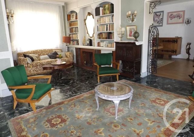 Maison à vendre - 8 pièces - 157 m2 - La Varenne St Hilaire - 94 - ILE-DE-FRANCE