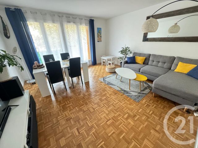 Appartement F3 à vendre - 3 pièces - 71 m2 - St Maur Des Fosses - 94 - ILE-DE-FRANCE