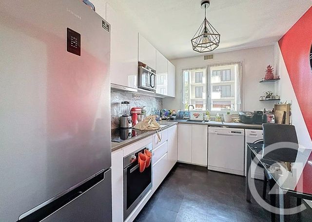 Appartement F3 à vendre - 3 pièces - 71 m2 - St Maur Des Fosses - 94 - ILE-DE-FRANCE