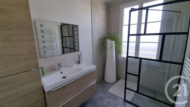 Maison &agrave; vendre - 7 pi&egrave;ces - 151,06 m2 - La Varenne St Hilaire - 94 - ILE-DE-FRANCE