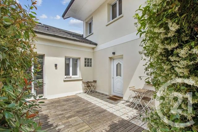 Maison &agrave; vendre - 8 pi&egrave;ces - 246 m2 - St Maur Des Fosses - 94 - ILE-DE-FRANCE