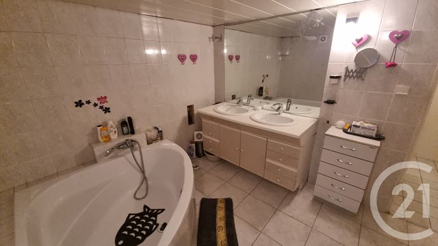 Appartement F3 &agrave; vendre - 4 pi&egrave;ces - 55,83 m2 - St Maur Des Fosses - 94 - ILE-DE-FRANCE