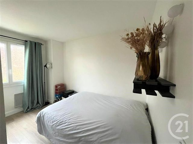 Appartement F2 &agrave; louer - 2 pi&egrave;ces - 40 m2 - St Maur Des Fosses - 94 - ILE-DE-FRANCE