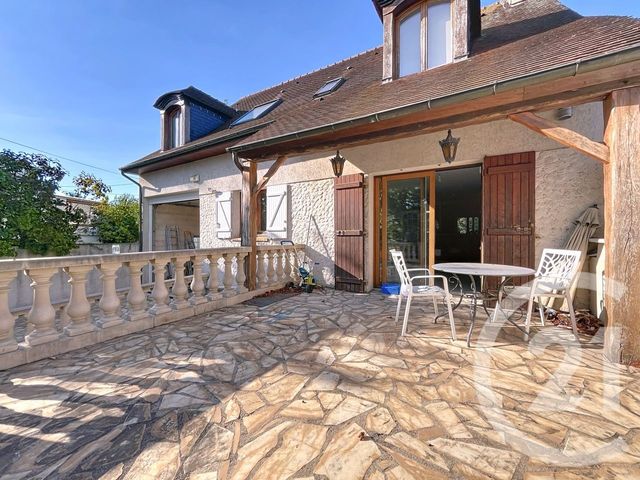 Maison à vendre - 6 pièces - 169 m2 - Pontault Combault - 77 - ILE-DE-FRANCE