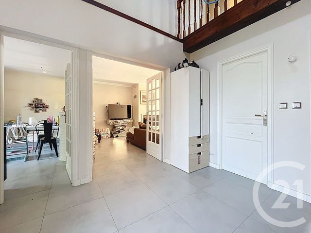Maison à vendre - 6 pièces - 169 m2 - Pontault Combault - 77 - ILE-DE-FRANCE