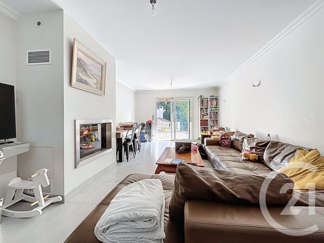 Maison à vendre - 6 pièces - 169 m2 - Pontault Combault - 77 - ILE-DE-FRANCE