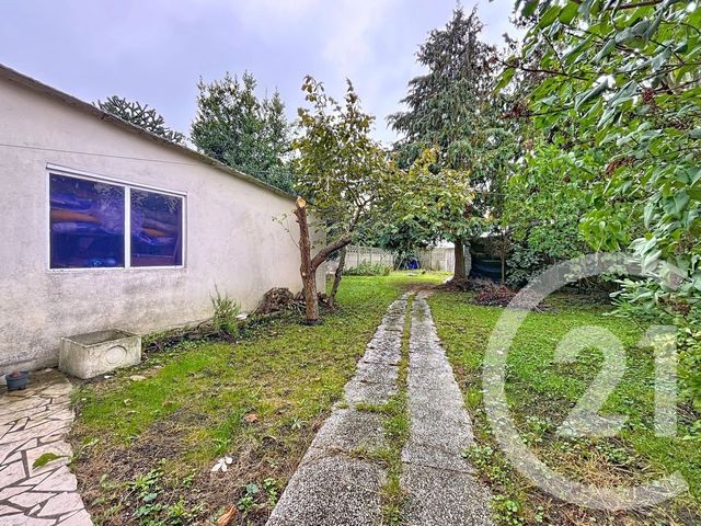 Maison à vendre - 5 pièces - 100 m2 - Pontault Combault - 77 - ILE-DE-FRANCE