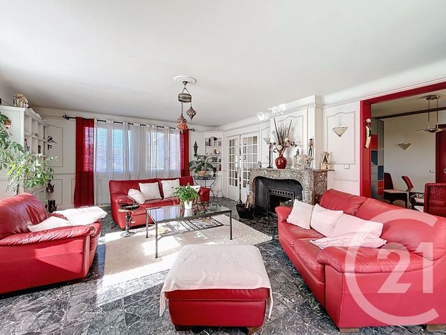 Maison &agrave; vendre - 7 pi&egrave;ces - 180 m2 - Pontault Combault - 77 - ILE-DE-FRANCE