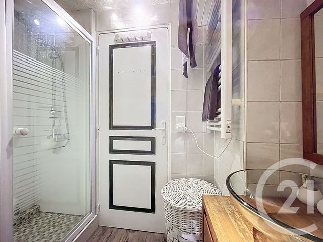 Maison à vendre - 7 pièces - 203 m2 - Pontault Combault - 77 - ILE-DE-FRANCE