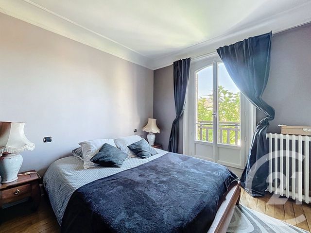 Maison à vendre - 7 pièces - 203 m2 - Pontault Combault - 77 - ILE-DE-FRANCE