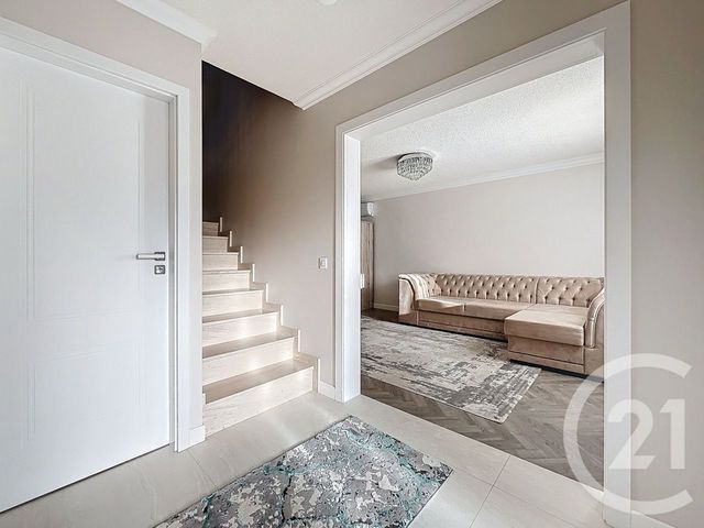 Maison à vendre - 7 pièces - 166 m2 - Pontault Combault - 77 - ILE-DE-FRANCE