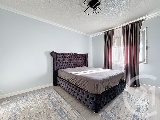 Maison à vendre - 7 pièces - 166 m2 - Pontault Combault - 77 - ILE-DE-FRANCE