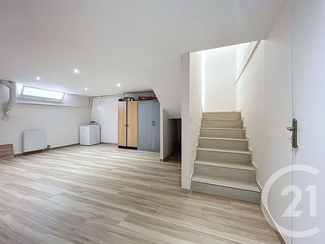 Maison à vendre - 7 pièces - 166 m2 - Pontault Combault - 77 - ILE-DE-FRANCE