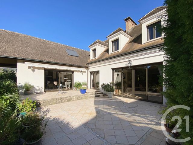 Maison à vendre - 11 pièces - 681,13 m2 - Pontault Combault - 77 - ILE-DE-FRANCE