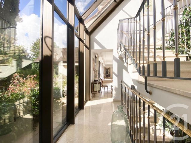 Maison à vendre - 11 pièces - 681,13 m2 - Pontault Combault - 77 - ILE-DE-FRANCE