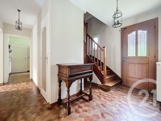 Maison à vendre - 5 pièces - 141 m2 - Pontault Combault - 77 - ILE-DE-FRANCE