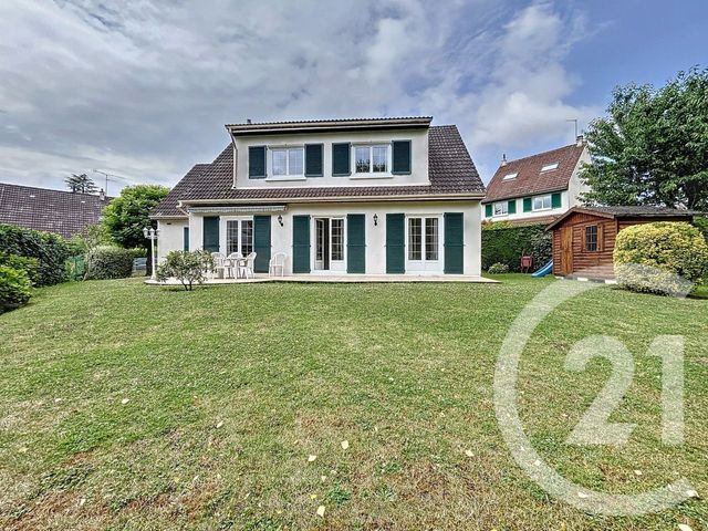 Maison à vendre - 5 pièces - 141 m2 - Pontault Combault - 77 - ILE-DE-FRANCE