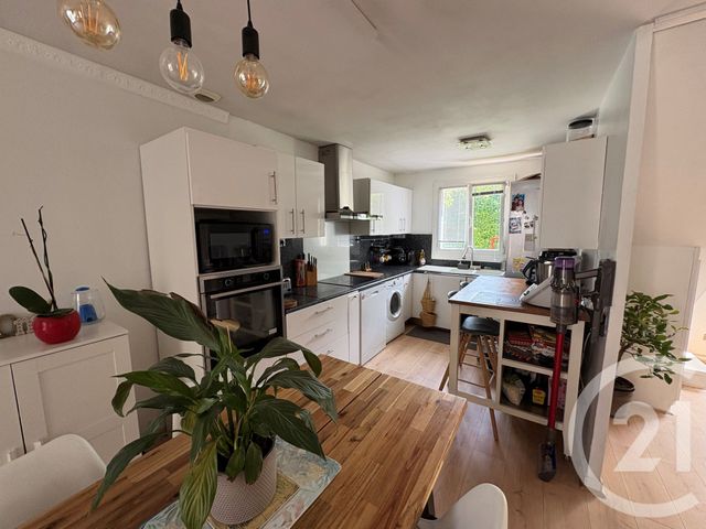 Maison &agrave; vendre - 5 pi&egrave;ces - 92 m2 - Emerainville - 77 - ILE-DE-FRANCE