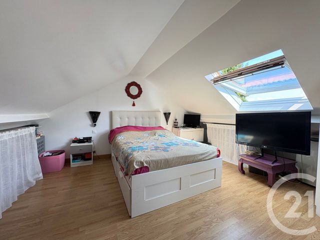 Maison &agrave; vendre - 5 pi&egrave;ces - 92 m2 - Emerainville - 77 - ILE-DE-FRANCE