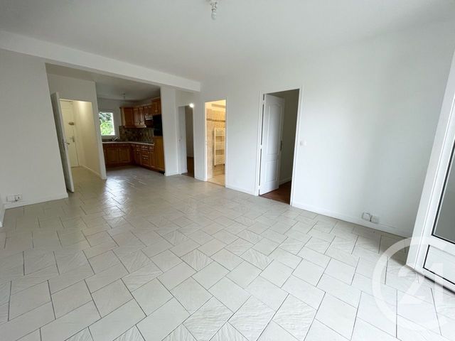 Appartement F3 à vendre - 3 pièces - 60 m2 - Pontault Combault - 77 - ILE-DE-FRANCE