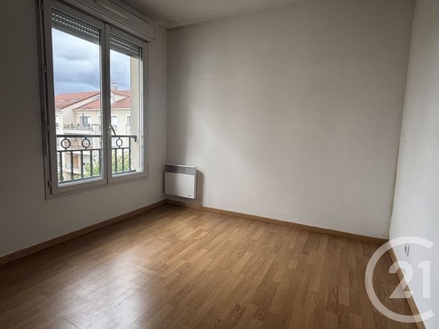 Appartement F2 à vendre - 2 pièces - 44,12 m2 - Pontault Combault - 77 - ILE-DE-FRANCE