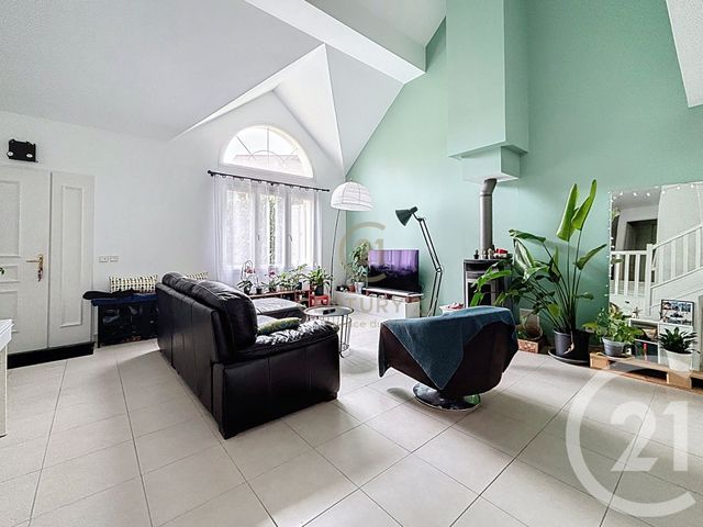 Maison &agrave; vendre - 7 pi&egrave;ces - 169,50 m2 - Champs Sur Marne - 77 - ILE-DE-FRANCE