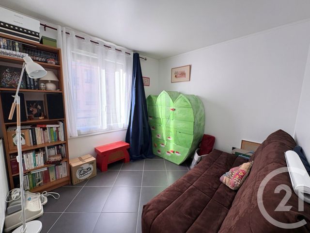 Appartement F3 &agrave; vendre - 3 pi&egrave;ces - 60,78 m2 - Roissy En Brie - 77 - ILE-DE-FRANCE