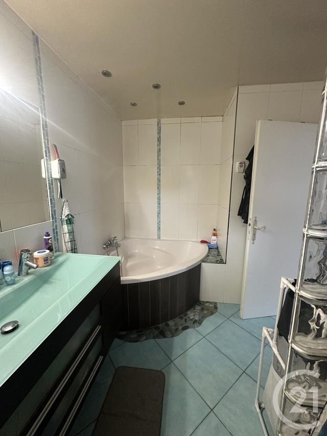 Maison &agrave; vendre - 6 pi&egrave;ces - 150 m2 - Pontault Combault - 77 - ILE-DE-FRANCE